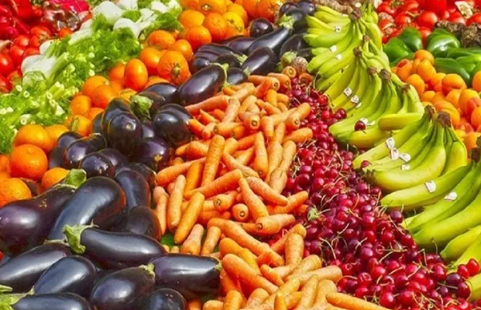 4042 طنا من الخضار والفواكه ترد للسوق المركزي اليوم السبت