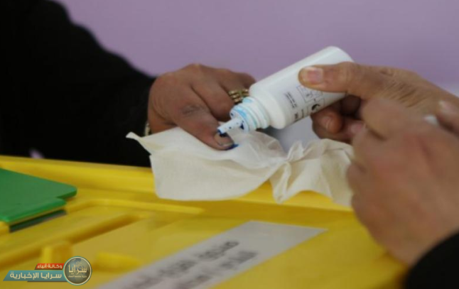 بالصورة ..  ناخب يكتب اسم الرئيس الروسي بدلاً من اختيار اسماء مرشحين
