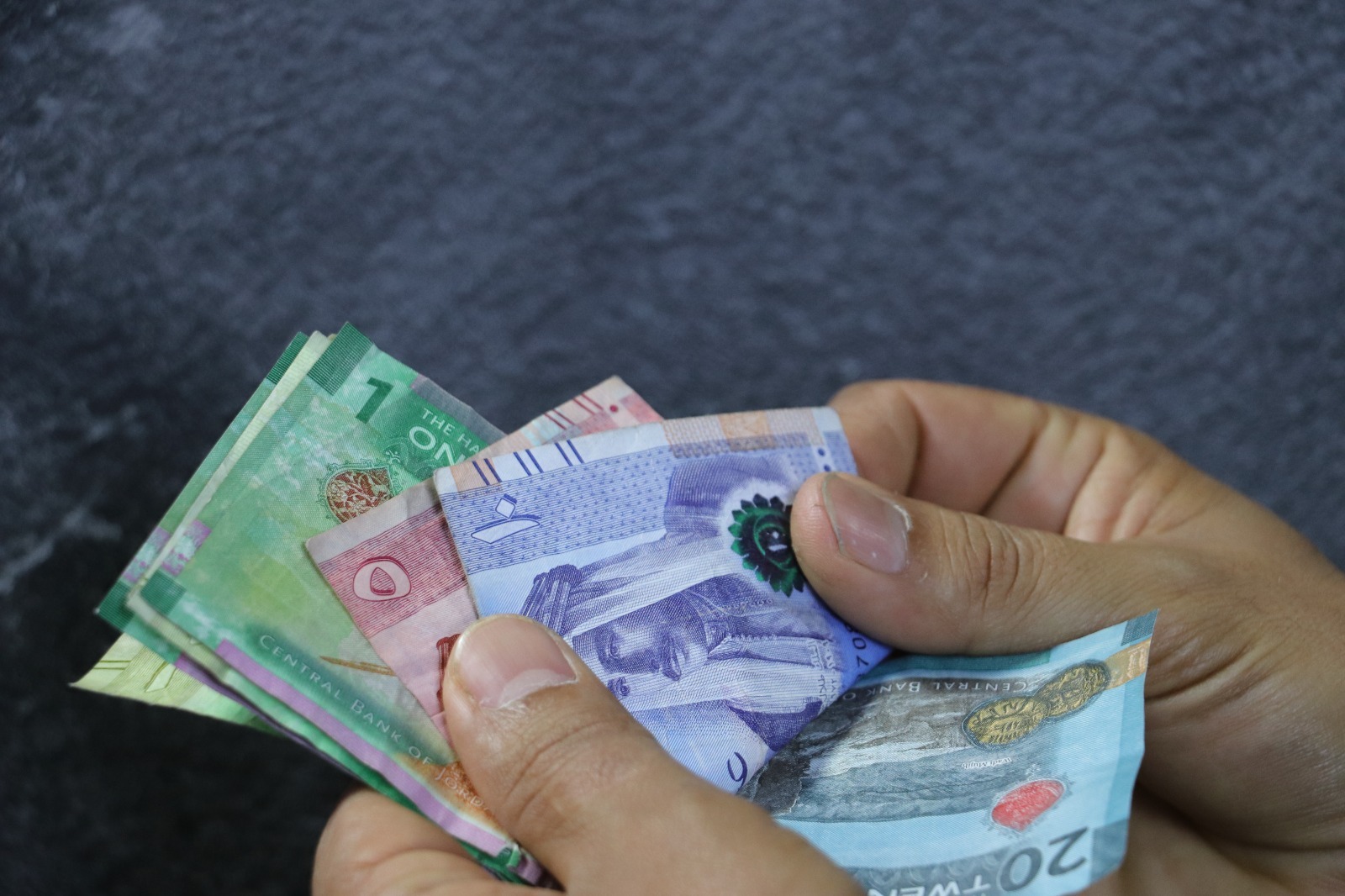 صندوق المعونة الوطنية يبدأ صرف مستحقات المنتفعين قبل عيد الفطر 