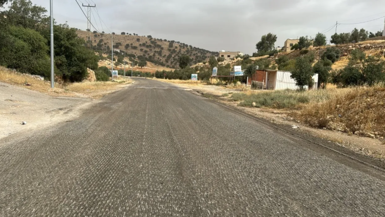 البدء بتنفيذ 3 مشاريع صيانة طرق حيوية في الزرقاء  