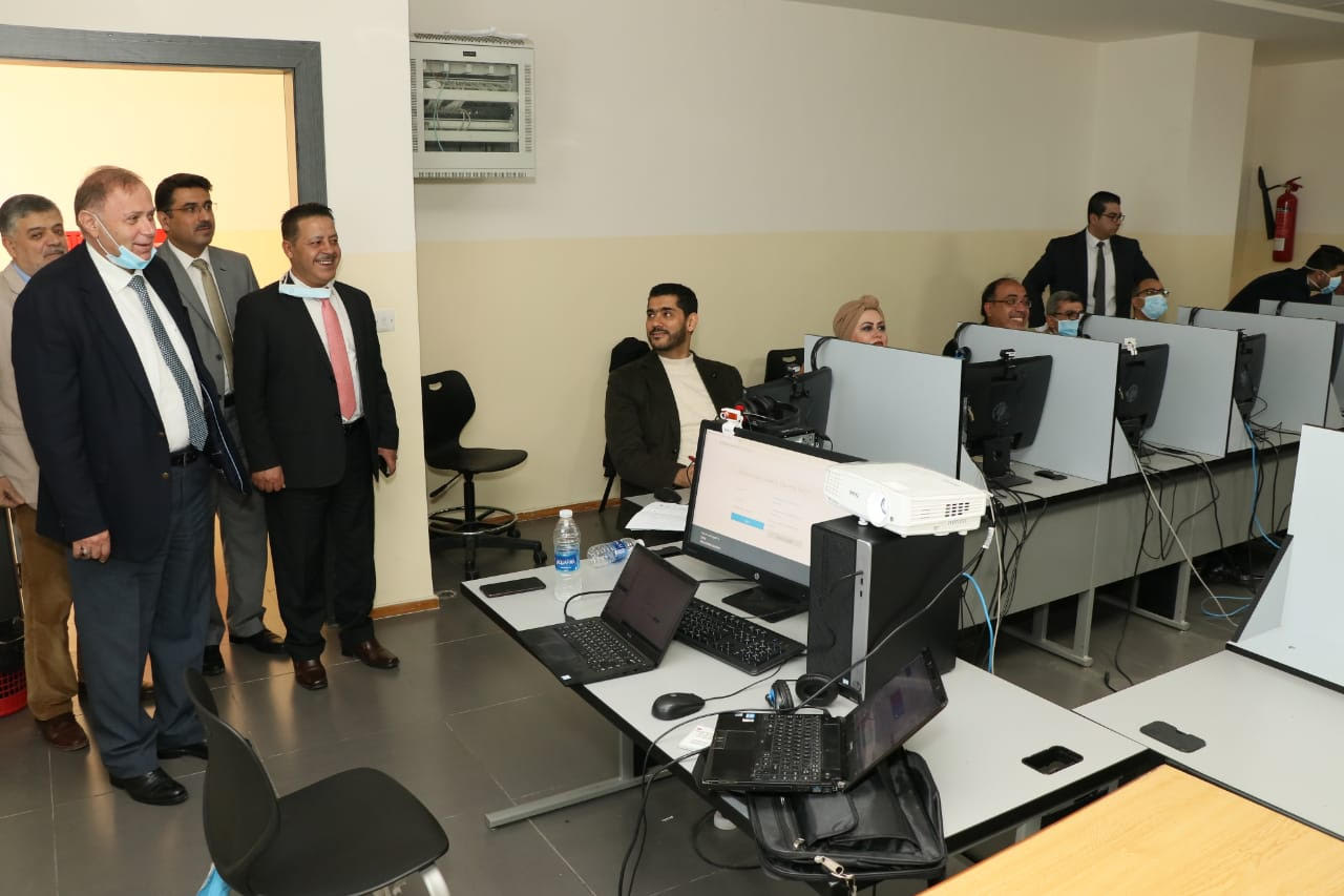 عمان العربية" تجتاز بنجاح تجربة التعليم عن بعد وتباشر به السبت المقبل
