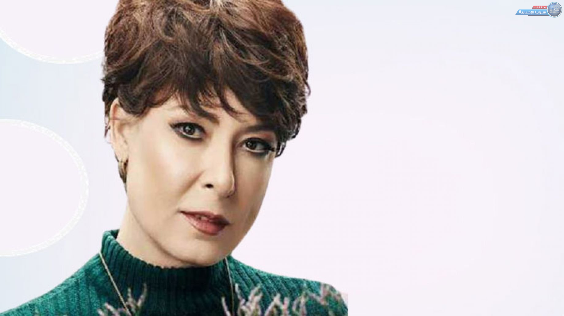 بسبب كلب  ..  الفنانة أنوشكا تشتكي على احد جيرانها 