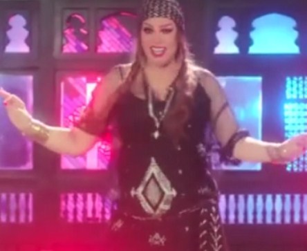 بالفيديو  ..  الراقصة فيفي عبده : سأقدم برنامج "ديني" في رمضان !