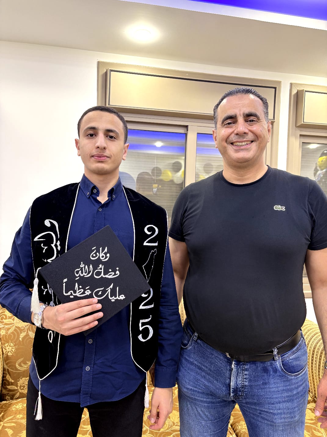 وليد عودة  ..  مبارك النجاح والتفوق بالثانوية العامة