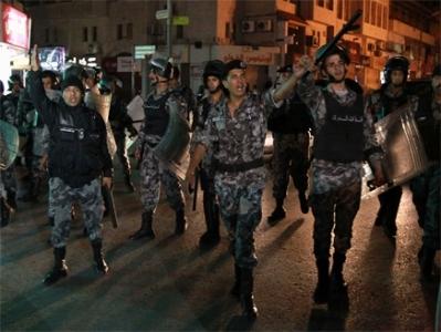 وسط عمان: مشاجرة "مسلحة " وضبط 3 اشخاص ومصادرة اسلحتهم
