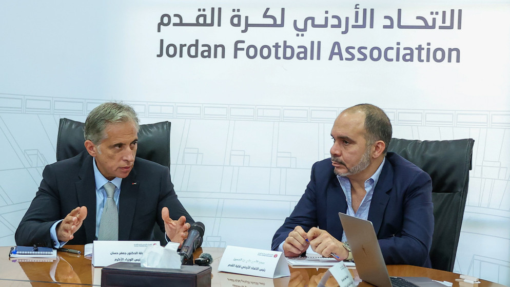 الحكومة تقرر مضاعفة موازنة اتحاد كرة القدم اعتبارا من العام المقبل