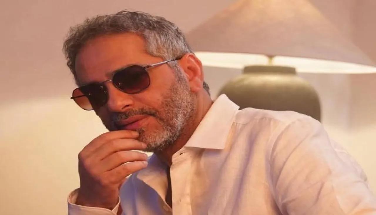 فضل شاكر يصل الدوحة ..  هل يبدأ حياة جديدة في قطر؟