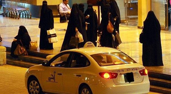 تطبيق خرائط جوجل تنقذ معلمة من اختطاف سائق ليموزين