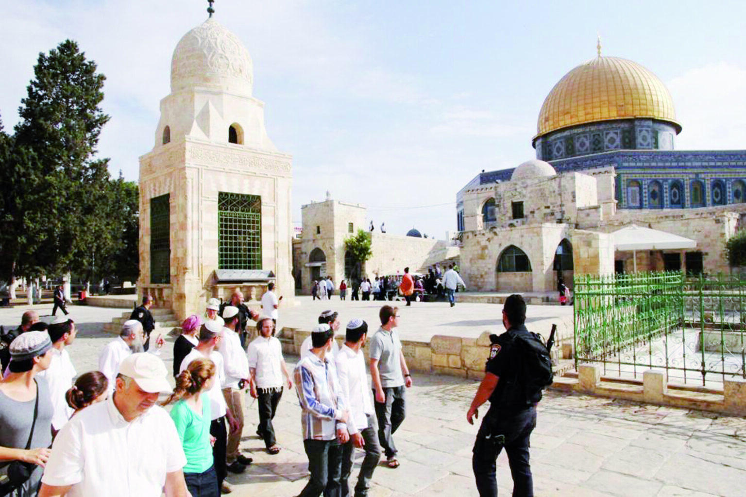 الوضع "بالأقصى" نحو التصعيد ..  والجماعات المتطرفة تستعد لاقتحام جماعي