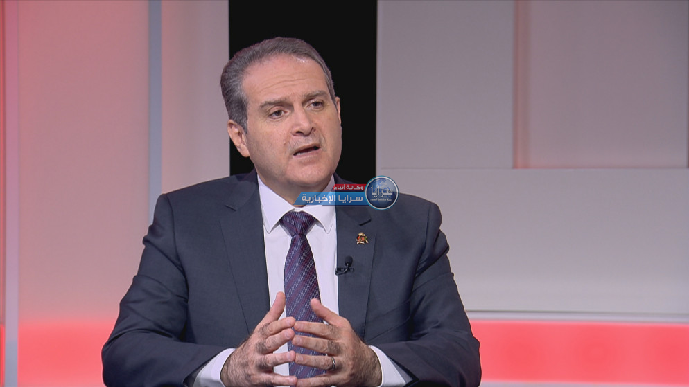 ام أردنية تُحرج "الهواري" بعد تصريحاته عن سبب ارتفاع الإصابات: "خلو ولادنا يداومو بالمدرج الروماني"  ..  صورة
