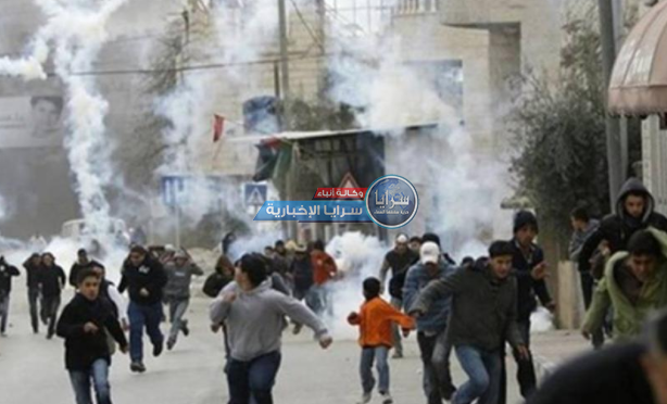 حالات اختناق لطلبة جراء استهداف الاحتلال لمدرسة في نابلس