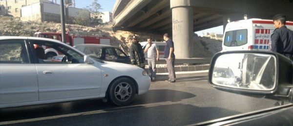 الزرقاء : وفاة مواطن دُهس بعد حادث تصادم قرب جسر البيبسي