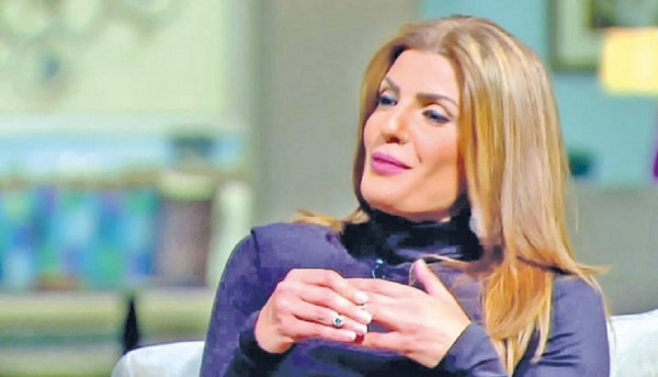 تعليق صادم من فيدرا على وصف الراقصة دينا لها بـ"الشريرة"  
