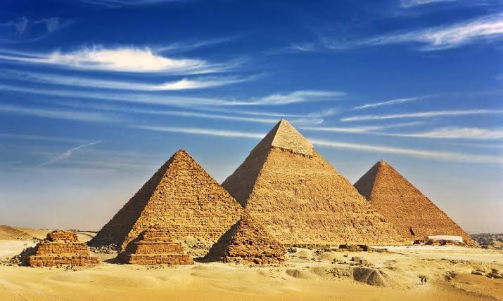 أسرار الأهرامات ..  هل استخدم المصريون هندسة المياه قبل 4500 عام؟  