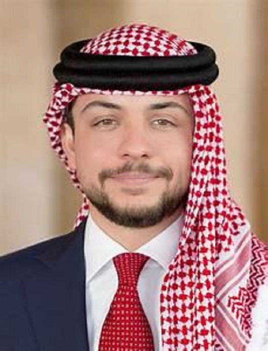 ولي العهد ينقل تعازي الملك لذوي مؤسس مطعم هاشم