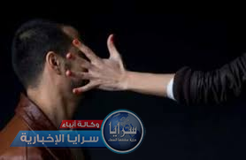 نجمة مشهورة تصفع مساعدها وتهينه أمام أصدقائها