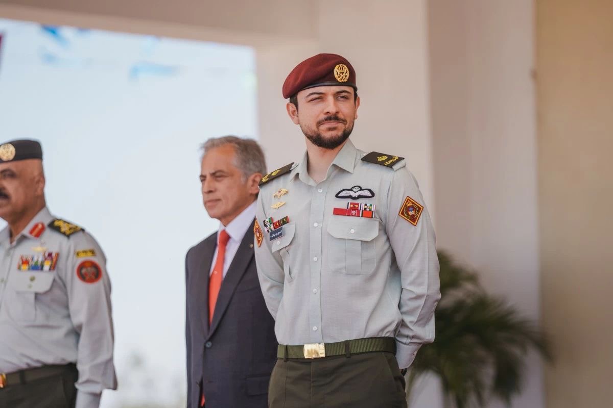 اشعر بفخر جندي ابن جندي” ..  الحسين بن عبدالله يترجم فلسفة القيادة الهاشمية من الميدان إلى الوطن