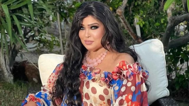 فيفي عبده تتحدث عن الحسد بعد كسر قدمها 