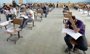 تخفيض رسوم الاشتراك في امتحان التوجيهي لطلبة الدراسة الخاصة