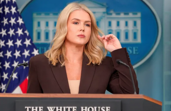 البيت الأبيض ينفي الموافقة على إنشاء قاعدة أميركية مؤقتة قرب غزة