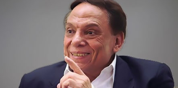 أبرزهم حسين فهمي ..  4 نجوم يرفضون العمل مع عادل إمام