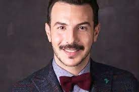 باسل خياط في صورة رومانسية 