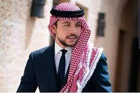 ولي العهد في يوم العلم: عَرَبيّ الظّلال والسَّنا