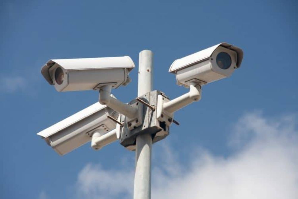مدعي عام سابق يفجر مفاجأة حول عدم قانونية تصوير مخالفات حزام الأمان داخل السيارة  ..  تفاصيل 
