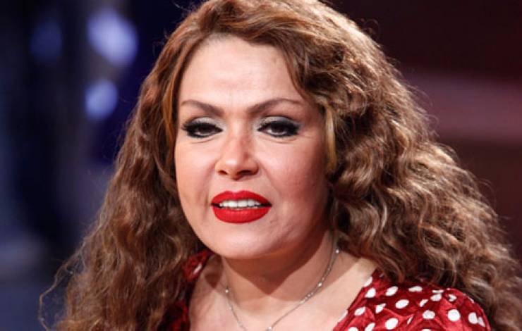 بالفيديو ..  لوسي تتحدّث للمرة الأولى عن عملية التجميل التي شوّهت وجهها!