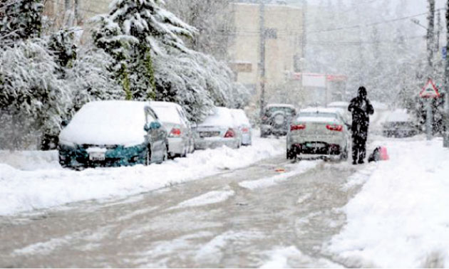 الأرصاد لـ "سرايا": استمرار هطول زخات ثلجية حتى ظهر اليوم وتحذيرات من تشكل الضباب والانجماد صباح الخميس