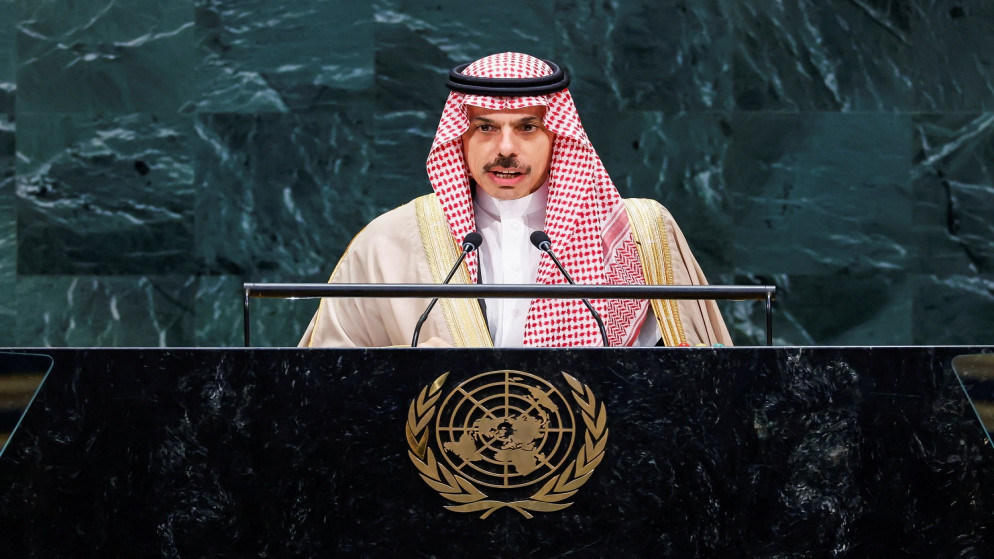 السعودية: حماية الملاحة الدولية مسؤولية مشتركة ونرفض استخدام الممرات المائية للابتزاز
