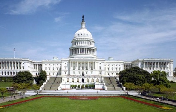 انتحار رجل بالقرب من مبنى الكونغرس في واشنطن