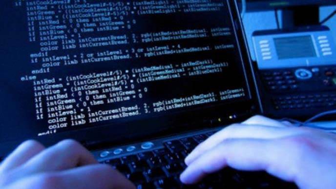 تعرف كيف تحمي حساباتك وبياناتك الشخصية من قراصنة الانترنت؟