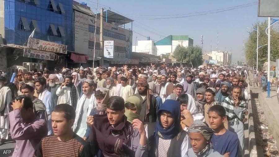 الآلاف يتظاهرون ضد طالبان بقندهار