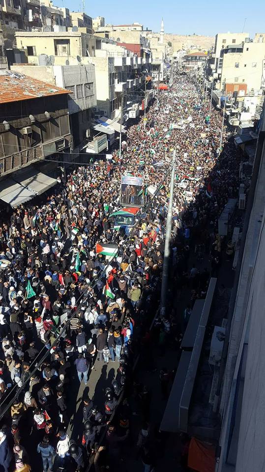 أكثر من ربع مليون اردني شاركوا بمسيرات أمس الجمعة نصرة للقدس 