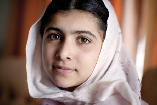 تبرع طفلة باكستانية لأعادة اعمار 65 مدرسة فى غزه