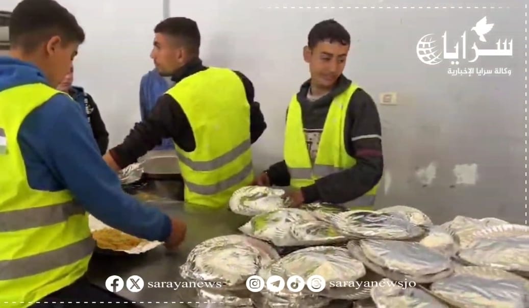 ذبح عجول وتقديم 1000 وجبة طعام من أهالي "شفا بدران" للأشقاء في قطاع غزة - (فيديو)