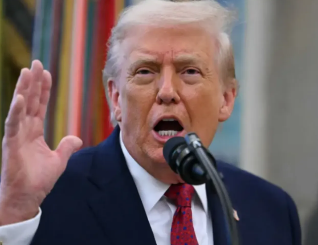 ترامب: سننخرط بقوة في قطاع النفط الفنزويلي