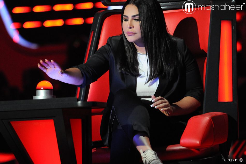 تغريدة تطيح بالفنانة الإماراتية أحلام من برنامج "ذا فويس"