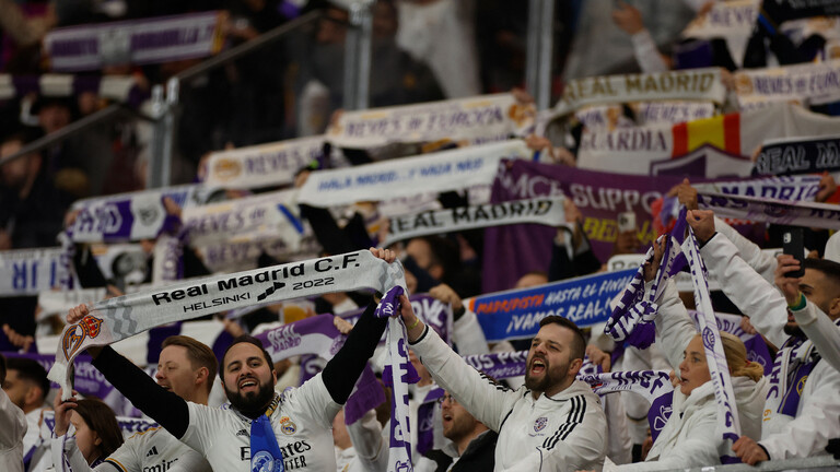 "إهانات وشتائم" ..  فالنسيا يدين "الهجوم العنصري" من جماهير ريال مدريد