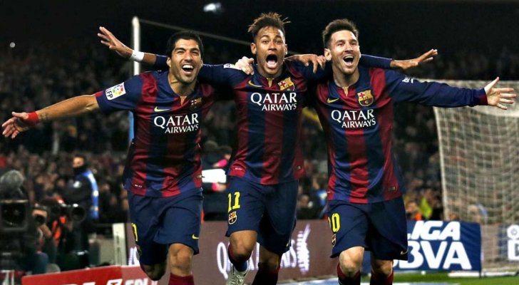 ميسي يهاجم إدارة برشلونة بسبب "طرد سواريز" ونيمار يعلق