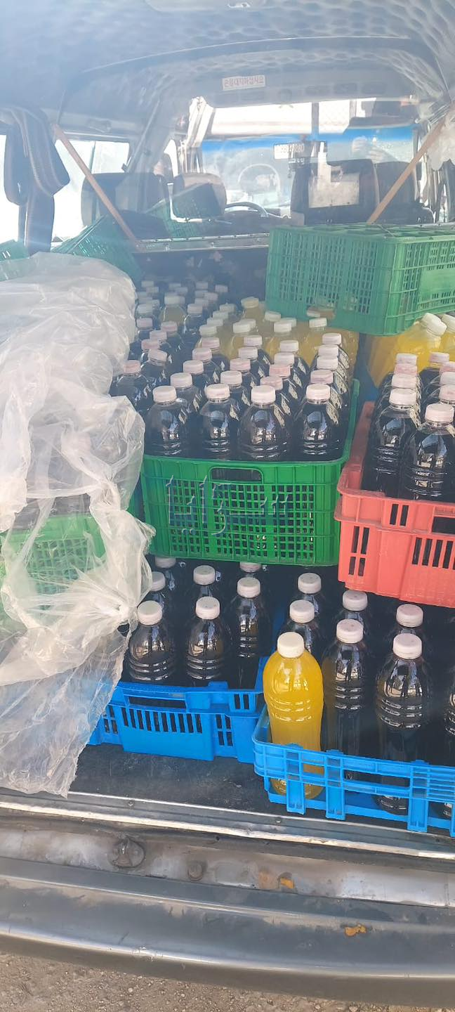 الغذاء والدواء:  إتلاف 750 لترًا من العصائر الرمضانية ضُبطت داخل مركبة ..  صور