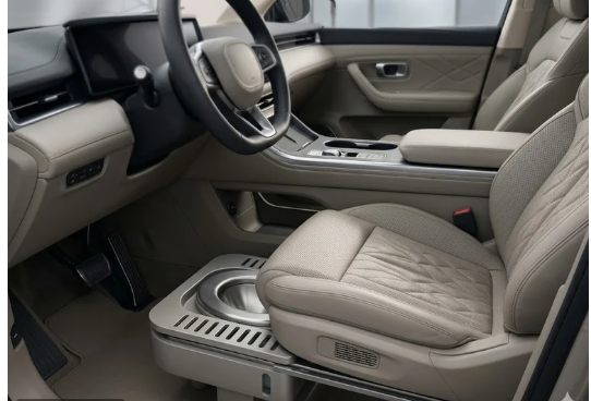 مرحاض ذكي داخل السيارة يغير مستقبل الراحة في الرحلات