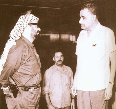 لماذا أبعد حافظ الأسد "ياسر عرفات" عن سوريا و غضب عبد الناصر