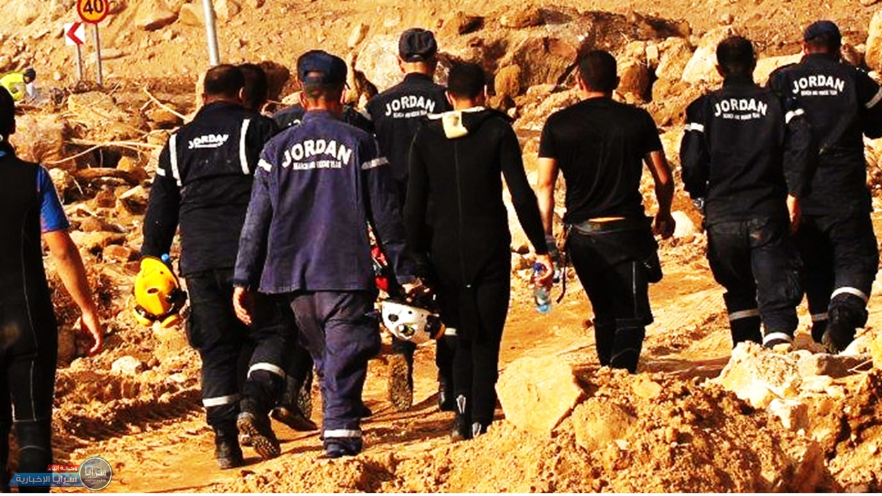 الدفاع المدني "يُنقذ" 40 شخصاً حوصروا على طريق ذيبان - الكرك