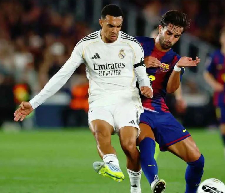 زلزال في البرنابيو ..  4 نتائج كارثية لأكبر صفعات برشلونة لريال مدريد   