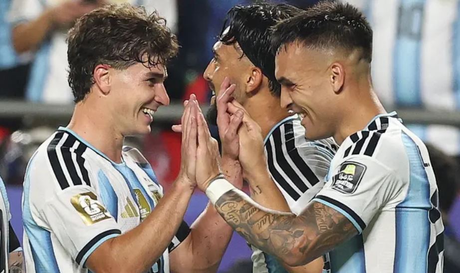 بعد ألفاريز ..  برشلونة يتلقى صفعة جديدة