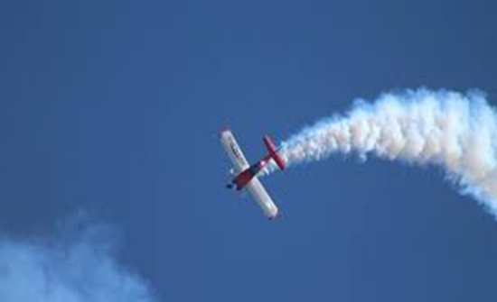 بالفيديو: لحظة تحطم طائرة أثناء الهبوط