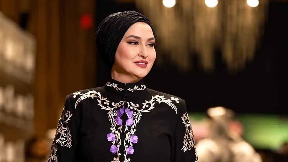 وفاة مصممة الأزياء الأردنية لميس دوغلاس بعد صراع مع المرض
