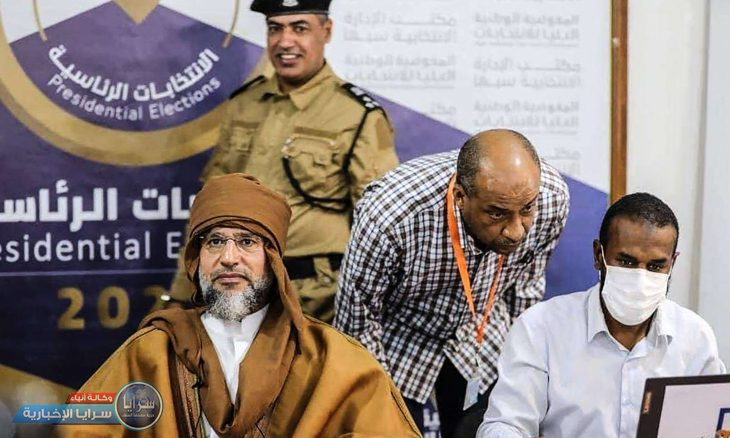 “سيف الإسلام” يسترجع ذكريات والده "القذافي" في أول تغريدة  ..  ماذا قال؟
